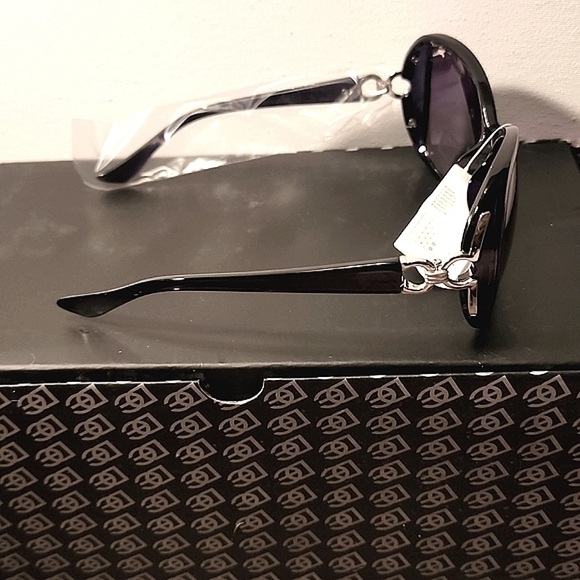 Designer sunglasses - Picture 2 of 8